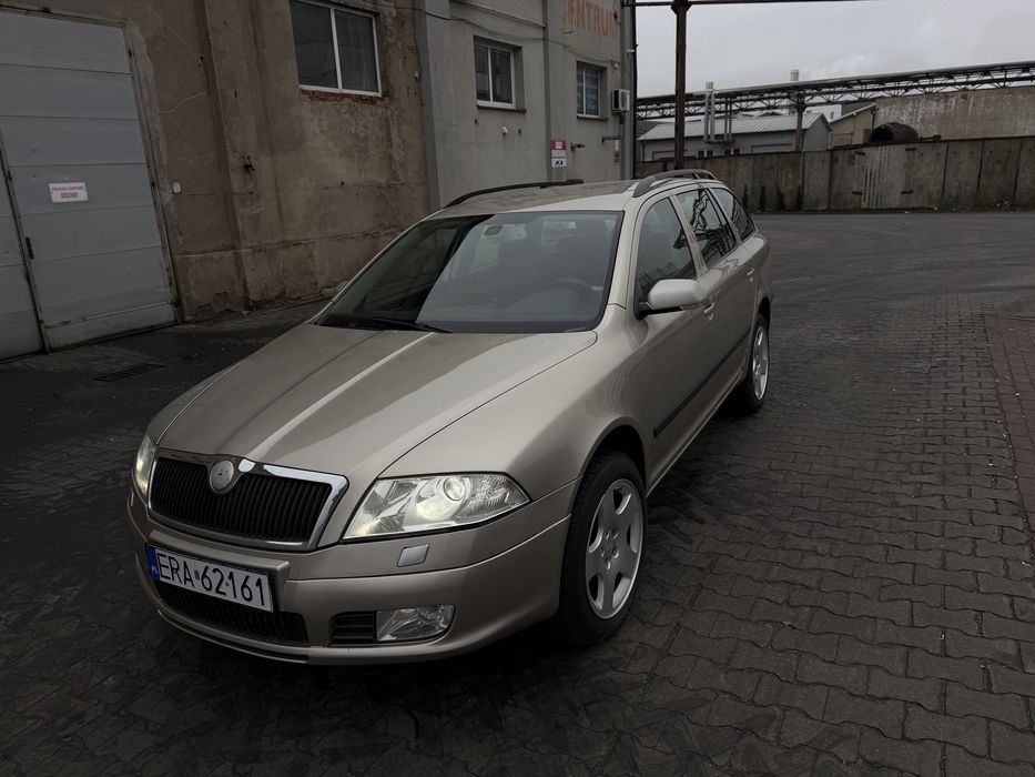 Skoda octavia 4x4 android benz zamiana bus moto
