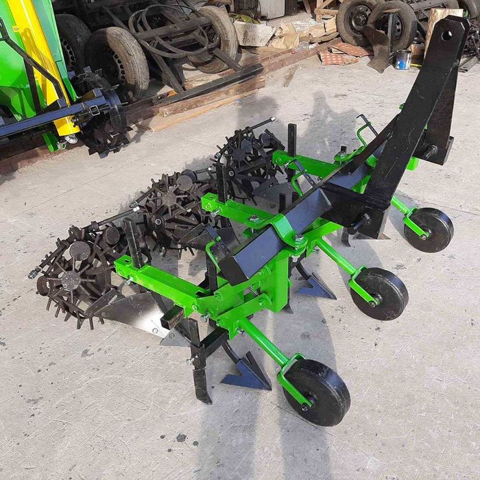 Окучник, Міжрядний культиватор, Пропольник, Підгортувач, Йожики, Їжаки