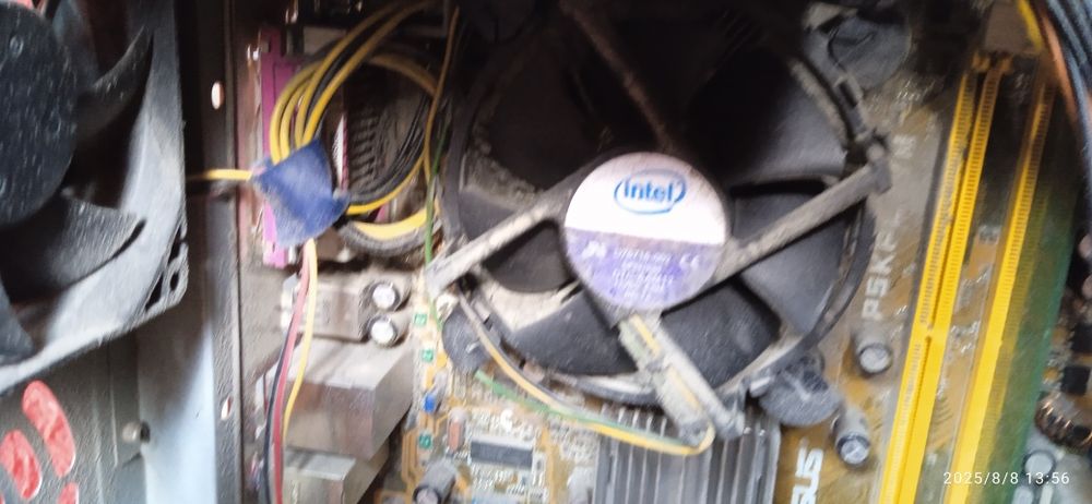 Продаю системний блок у робочому стані та комплектуючі