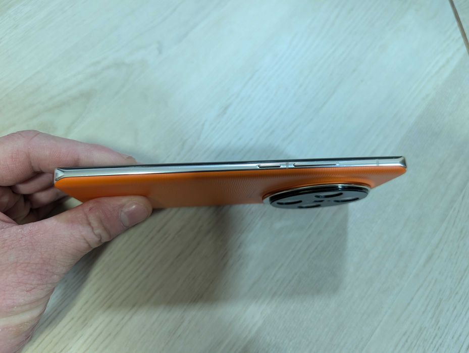 Камерофон Vivo X100 Pro 16\512Gb 6.78" 120Hz Dimensity 9300 OS15 IP68