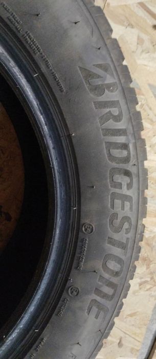 Opony zimowe - 235/ 55 /17