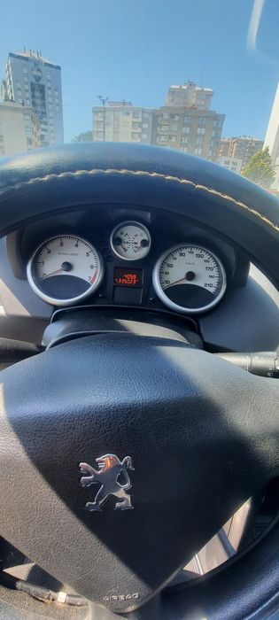 Peugeot 207 1.4 Gasolina (Junta queimada)