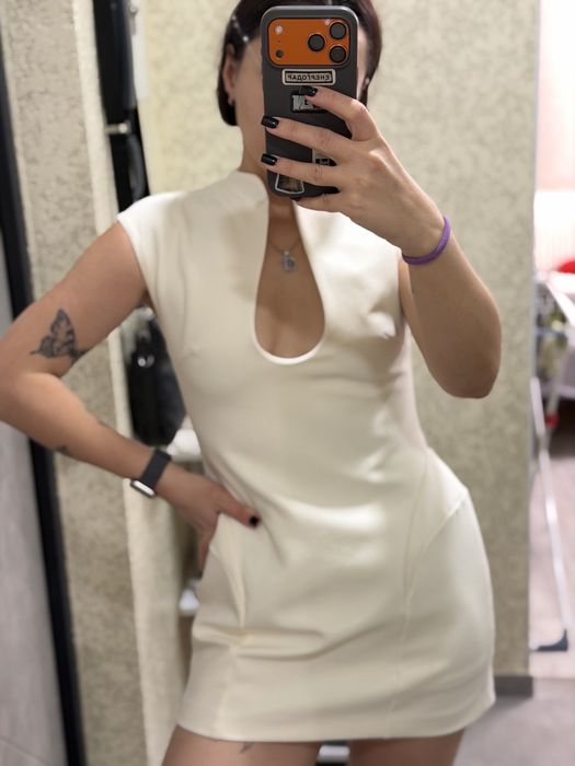 Плаття від Zara
