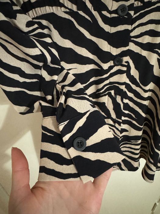 Нове плаття Zara xs/s