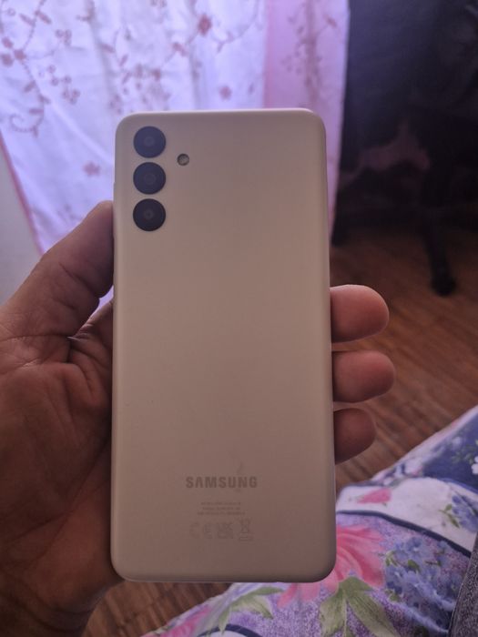 Tenho para venda este samsung A13 5G