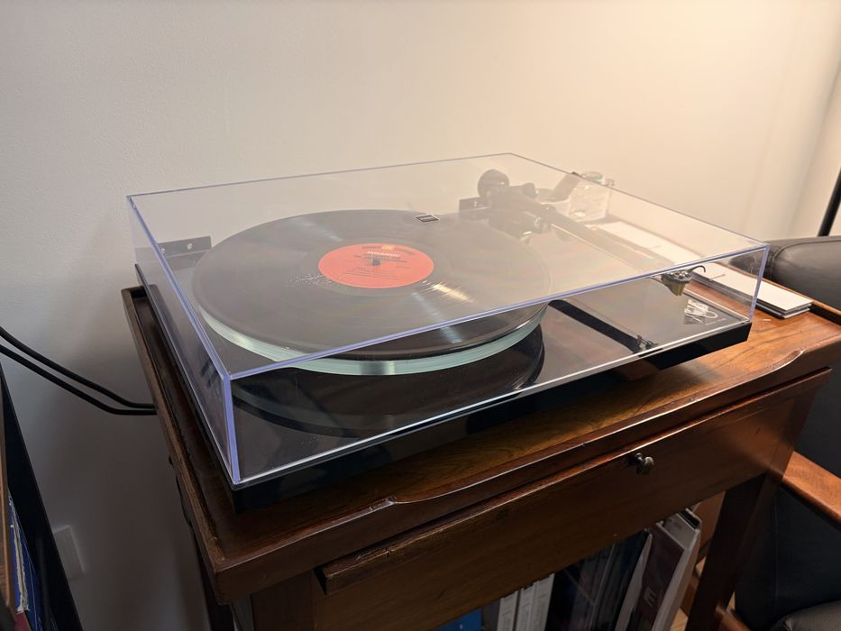 Rega Planar 3 Preta (Gira Discos)