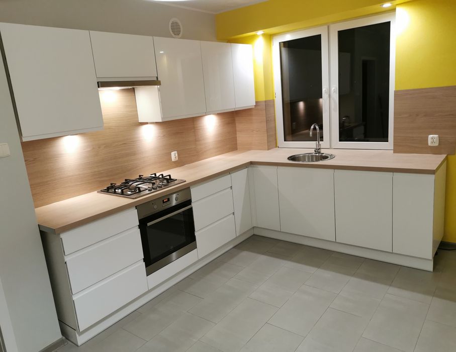 Składanie, skręcanie, montaż mebli, kuchni, układanie panel