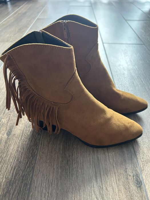 Buty kowbojki krotkie