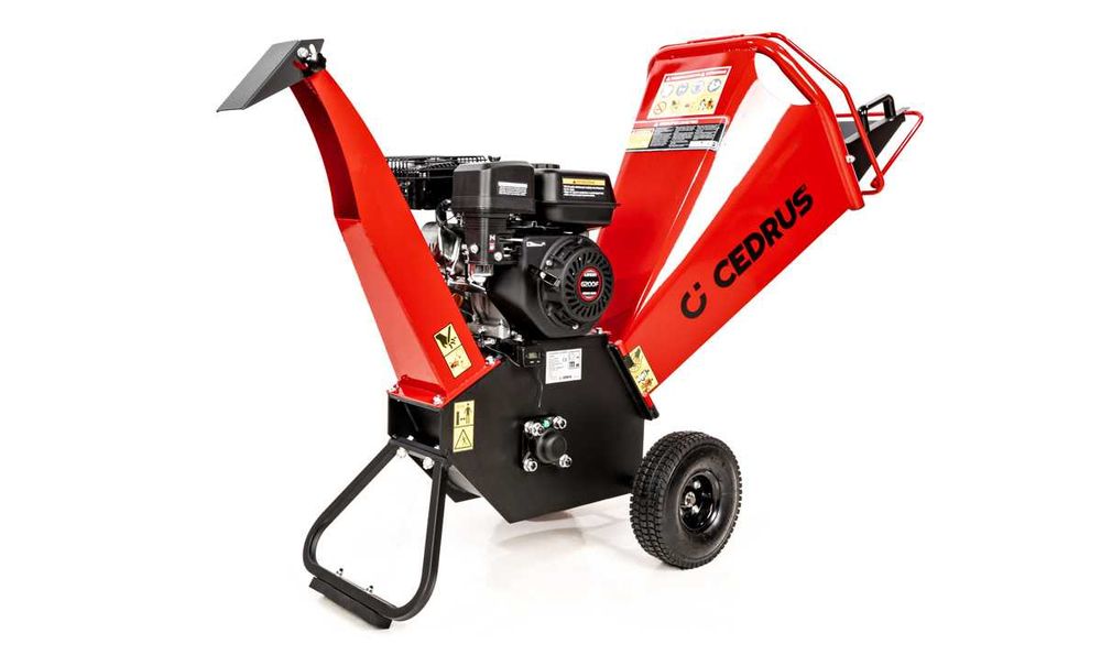 Rozdrabniacz Spalinowy CEDRUS RB02 - Mocny Rębak do Gałęzi