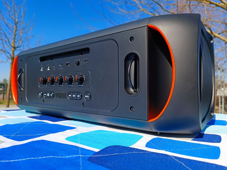 SB 650 Boombox Subwoofer Kolumna Głośnik BLUETOOTH Radio Wieża Nagłośn