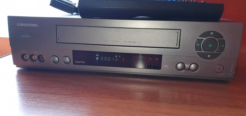Magnetowid  grundig gv 940 hifi/5