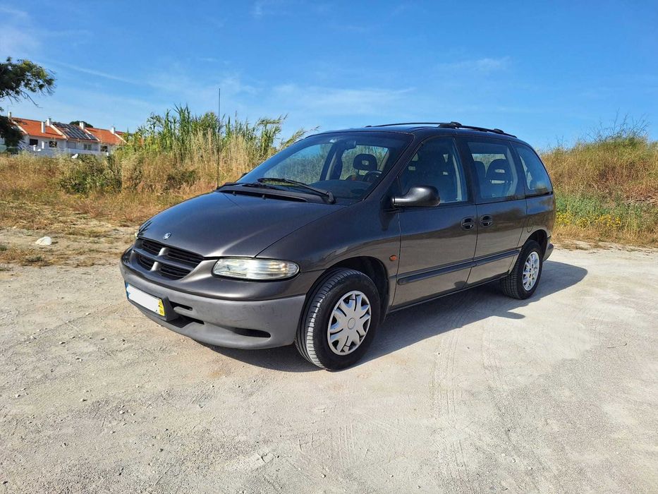 Chrysler Voyager 2.5 Turbo Diesel 7 Lugares