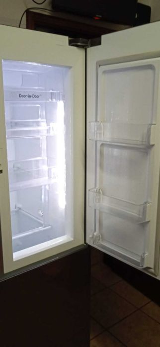 Frigorífico Americano LG. No Frost - 800 €