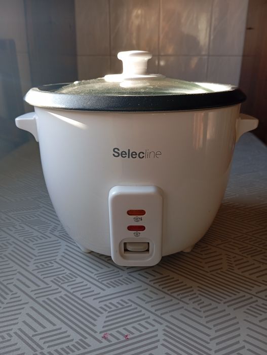 Panela elétrica usada uma vez