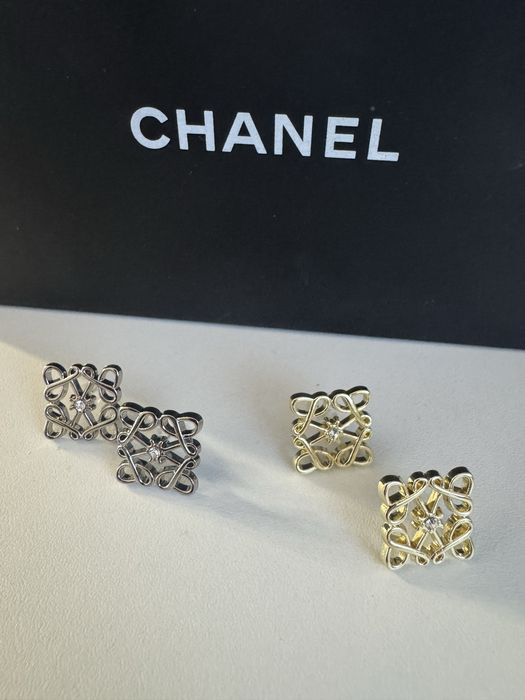 Kolczyki Loewe do wyboru dwa kolory