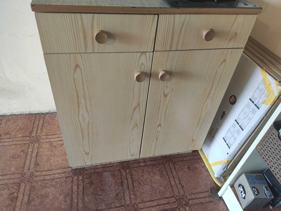 szafki do garażu, piwnicy