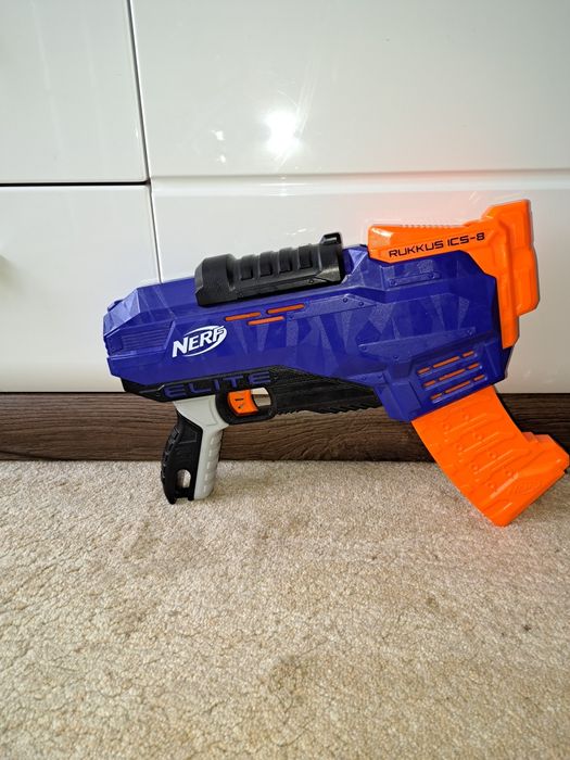 Karabin rukkus ics-8