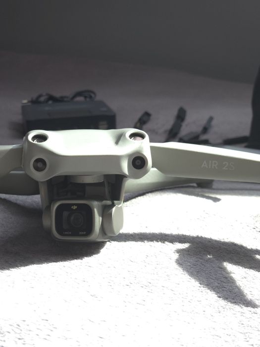 DJI Air 2S Fly More Combo (Smart Controller)