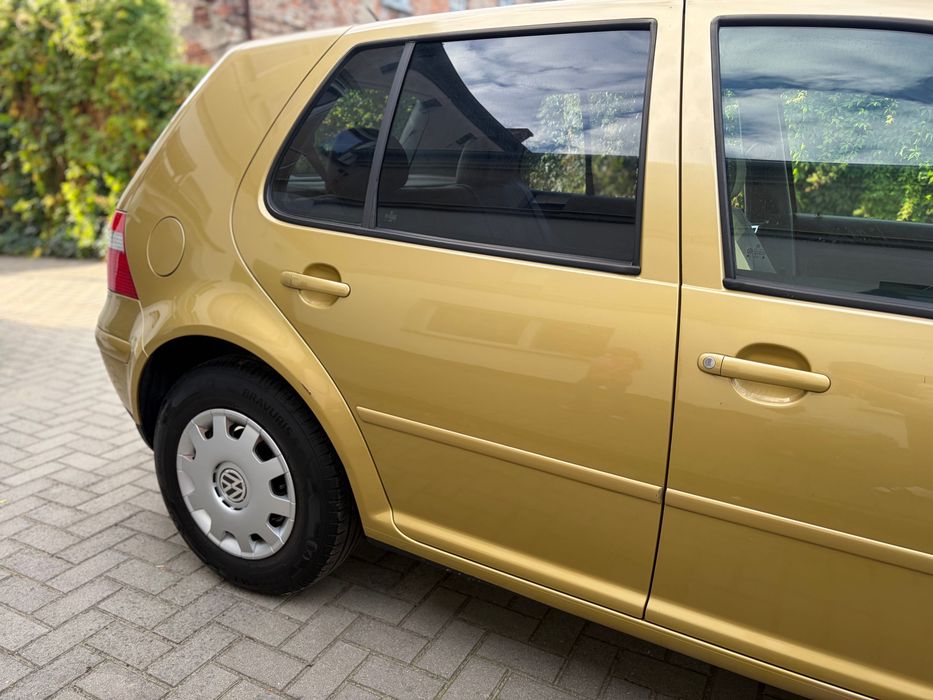 Golf IV 1.4 benzyna