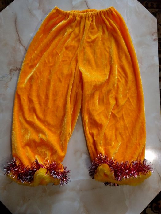 Прокат новорічних костюмов дитячий садок вовк,ведмідь,курча .2-5 рокі