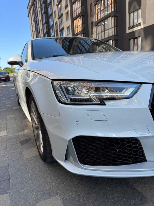 Audi A4 2018 VIN WAUENAF43KA014153 фото оголошення 7 з 13