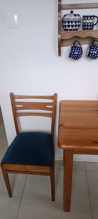 Krzesła Prl niebieski