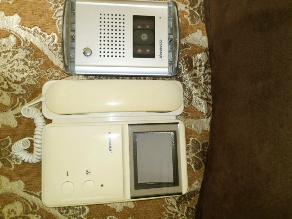 Видео домофон и вызывная видео панель