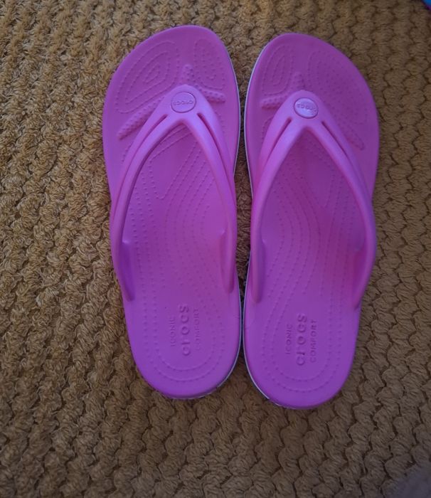 Sprzedam japonki crocs