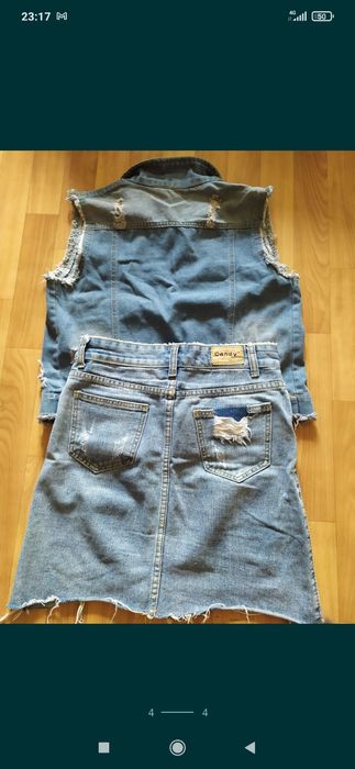 Джинсовий костюм