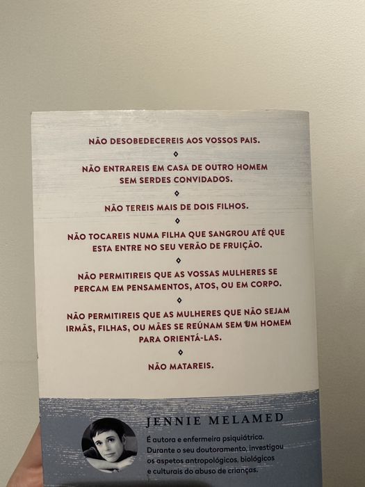 Jennie Melamed - O Silêncio das filhas