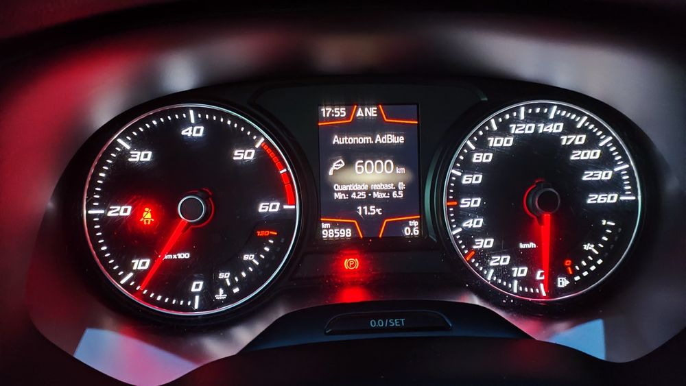 Seat Ateca 1.6 TDi Style SUV / TT 
115 cv / 1598 cc / 6V 
Matrícula: 1