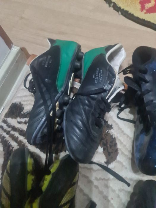 Продам фірмові копи adidas Nike