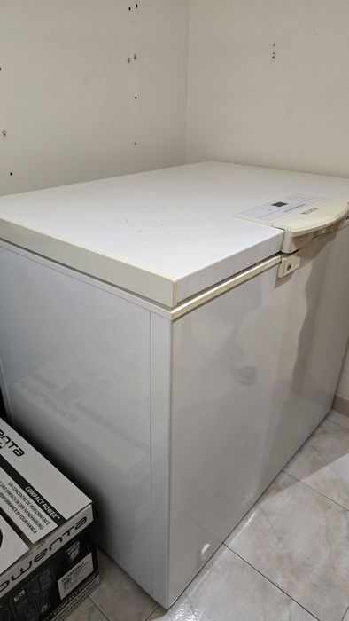 Arca becken praticamente nova por dentro