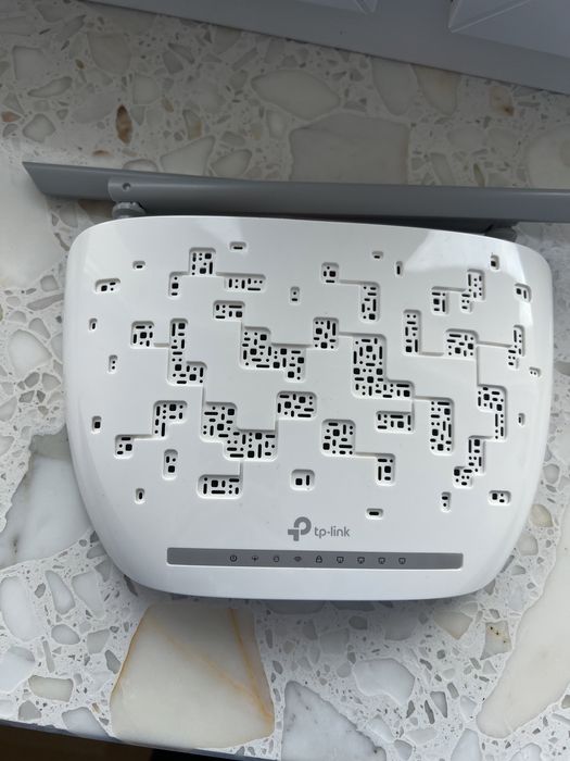 Router tp-link TD-W8961N
