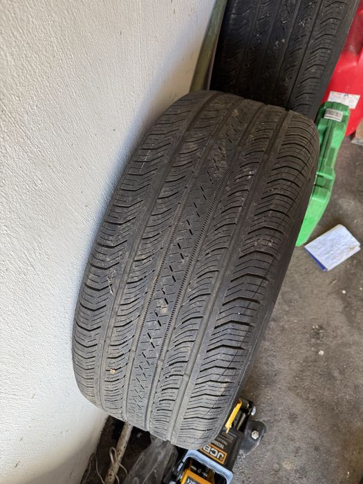 Continental Procontact 255/55/18 шини