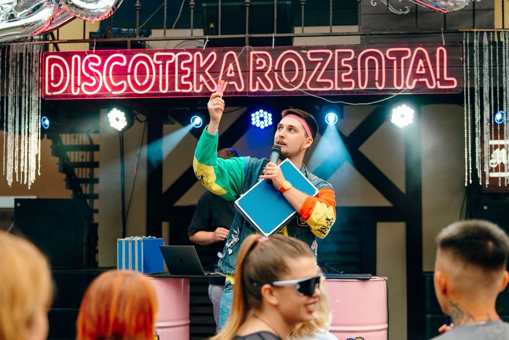 Ведучий на ваші Свята заходи «Event Company» Журавлина Лаб