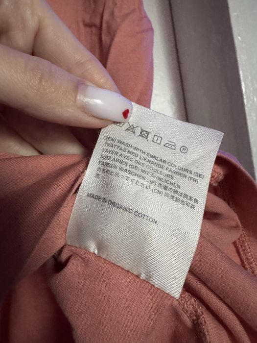 Оригінальна жіноча футболка Acne Studios