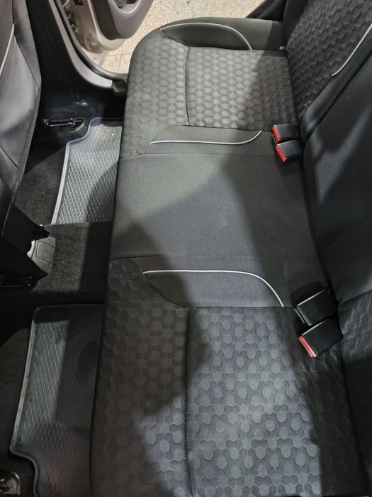 Рено логан 2013 рік