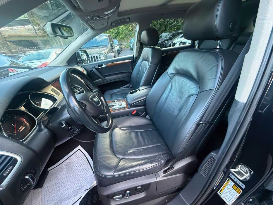 Audi Q7 3.0 quattro      2015
