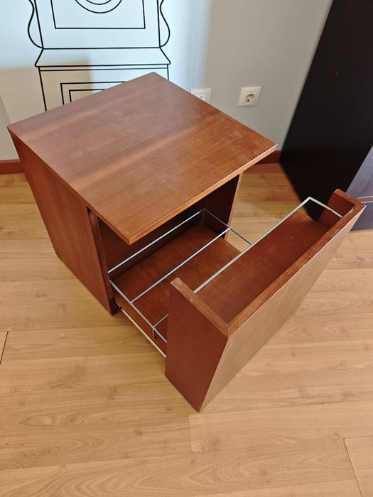 Móvel bar cerejeira