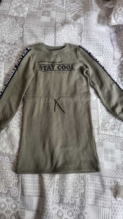 Nowa sukienka dresowa