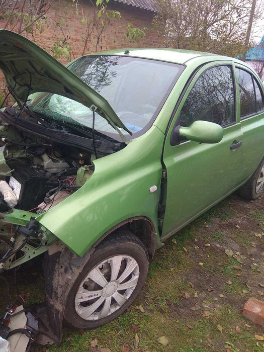 Разборка  NISSAN Note E11 Micra K12  Tiida C11 VERSO балка дверь