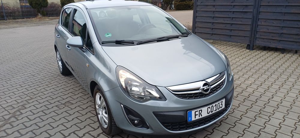 Opel Corsa 1.2 Benzyna 86km/Bogatsza Opcja/ Ładny Stan!