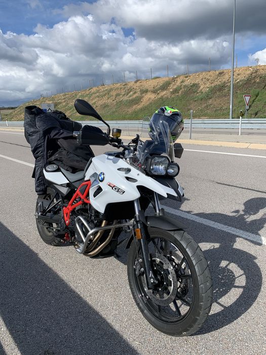 Vendo moto BMW GS  usada