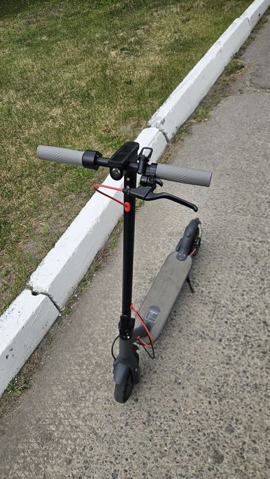 Електросамокат AovoPro ES80