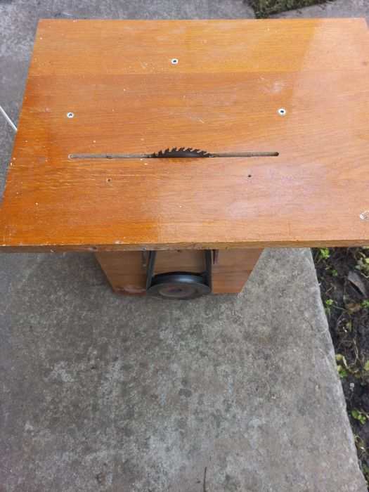 Циркулярка настільна, шліфувальний