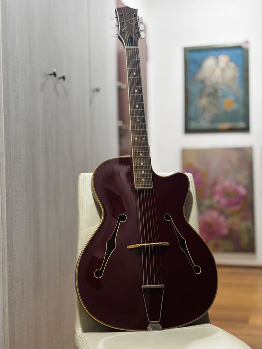Defil Jazz gitara