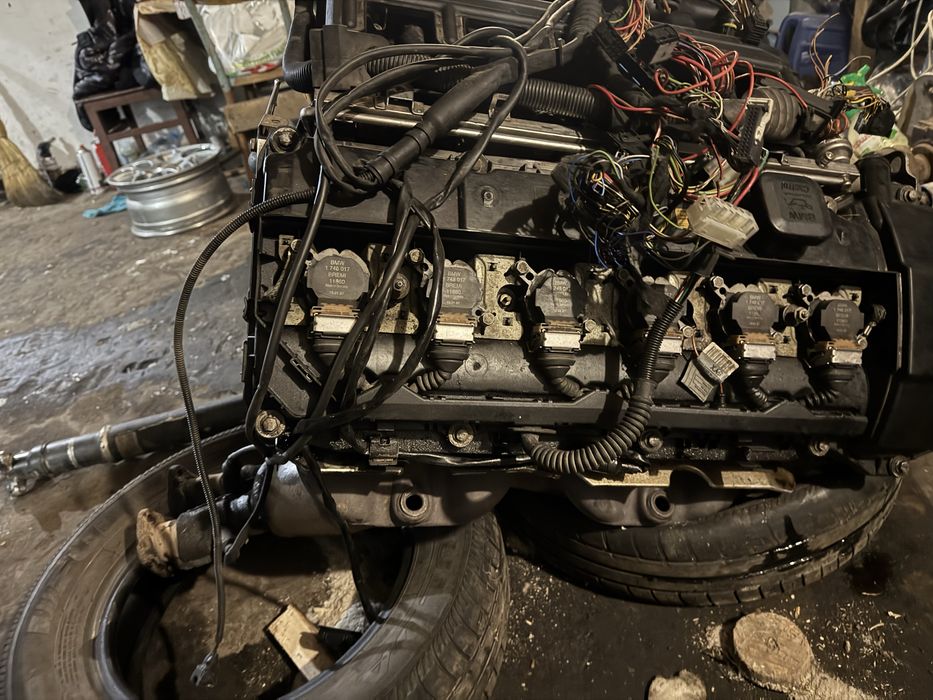 продам двигун bmw e39 m52 ту по запчастям