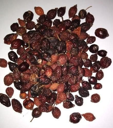 Owoc dzika róża suszony