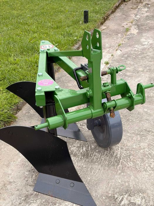 Mini pług kubot do mini ciągników 2-skibowy